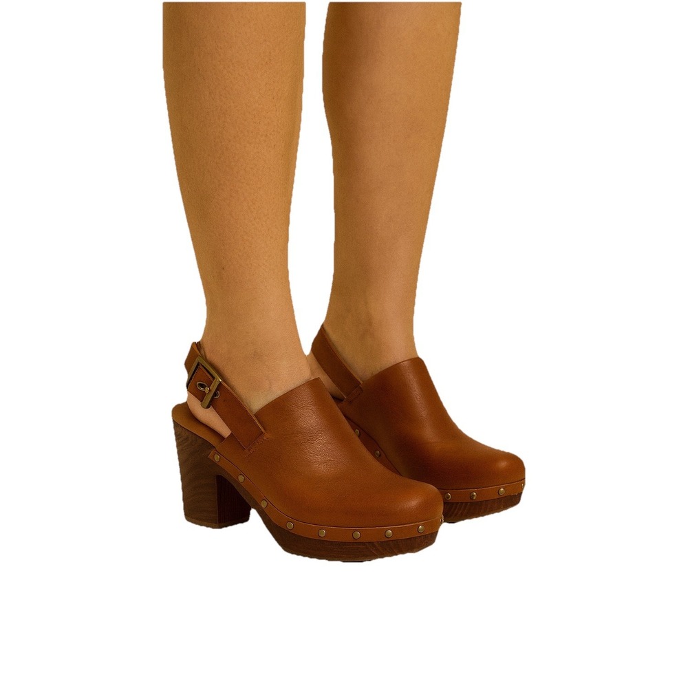 Korks Womens Clog Size 9M Teagan Brown Leather Platform Studded